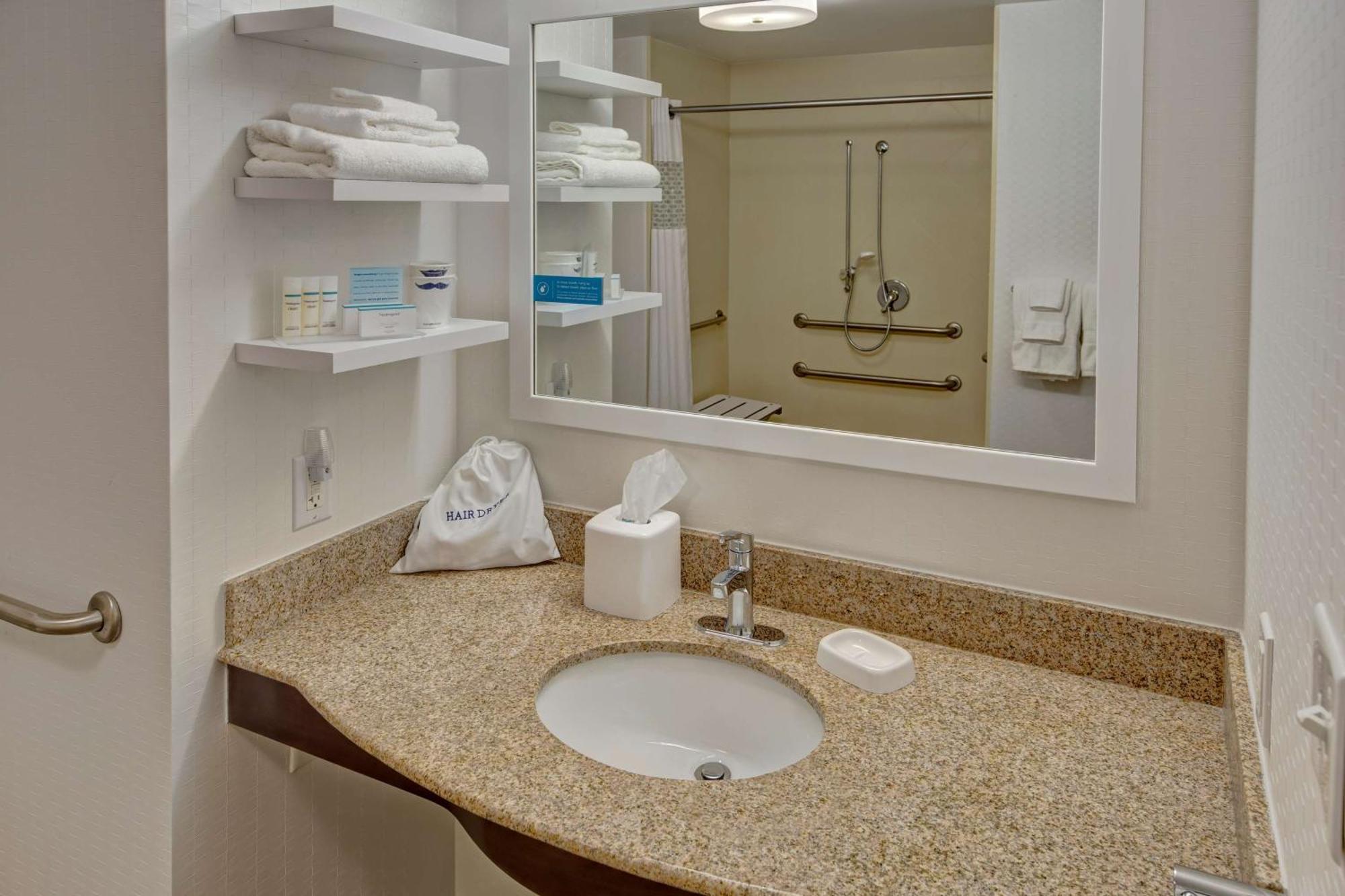 Hampton Inn Dunn Ngoại thất bức ảnh