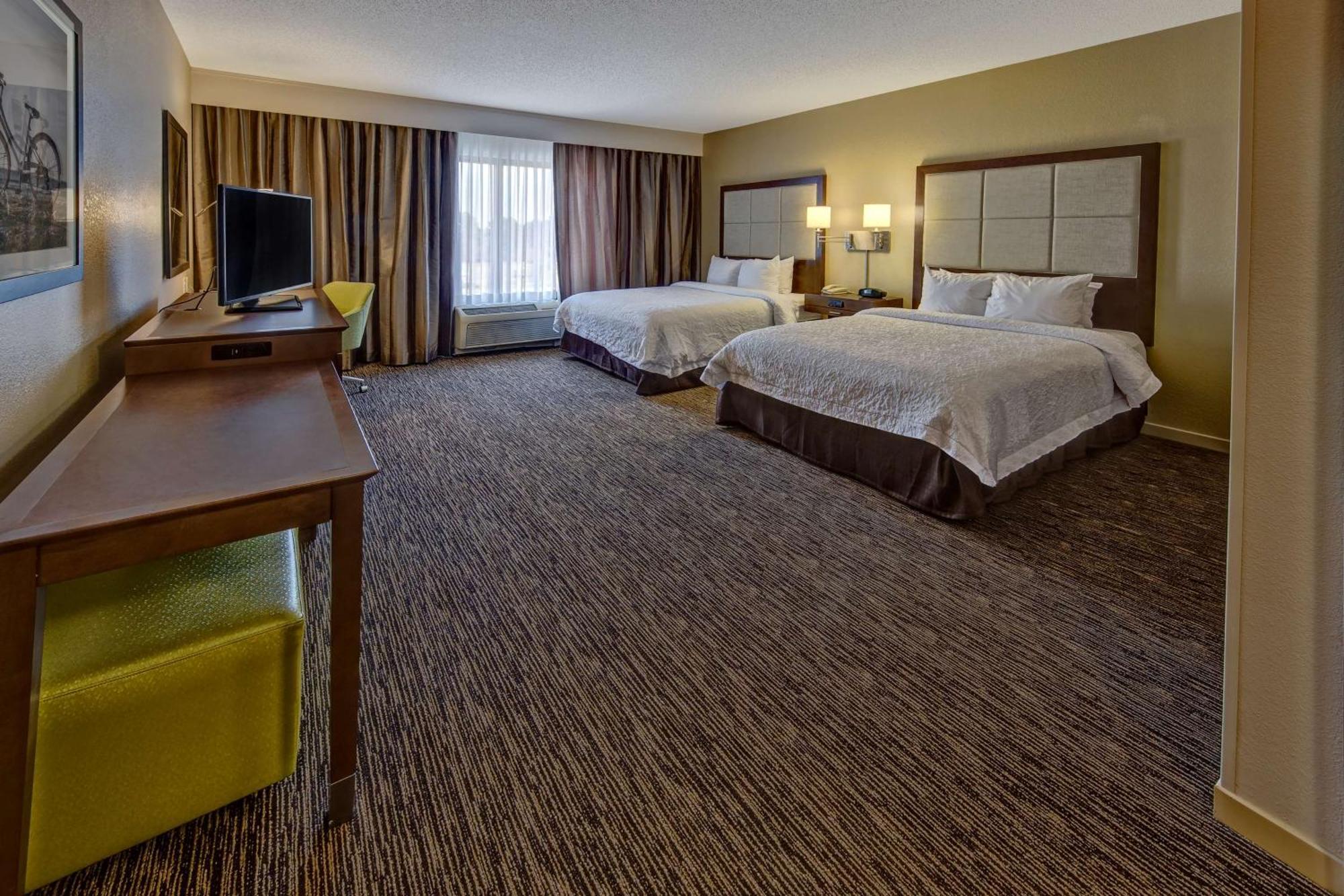Hampton Inn Dunn Ngoại thất bức ảnh